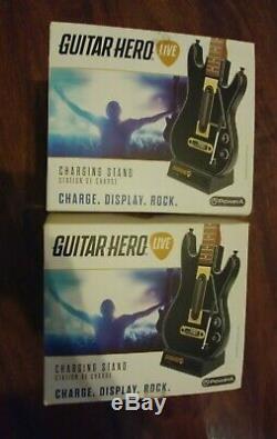 Guitar Hero Live Set PS4 (2 guitars, 2 dongles, 1 bag, 2 New chargers + Disc)