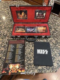 KISS-The Definitive Collection 5 CD Guitar Case Box Set