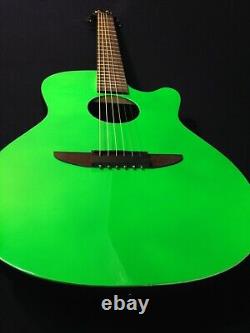 Light-Weight 38 Haze 836CGR Round-Back Acoustic/Classical Guitar, Neon Green+Bag