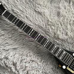 Corps solide Guitare électrique personnalisée Rhoads noire avec des pois blancs Livraison rapide