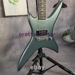 Guitare électrique Chuck Stealth bleu foncé métallique sur mesure avec pièces chromées et micro H.