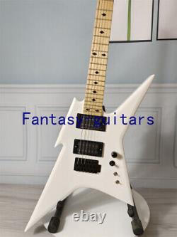 Guitare électrique blanche sur mesure avec corps en frêne Ironbird et jeu de micros HH en jointure