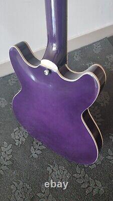 Guitare électrique jazz 6 cordes avec f hole couleur violette corps creux col collé 335 M