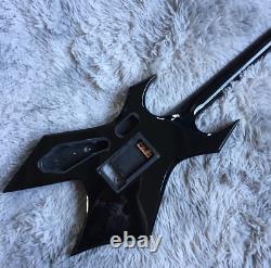 Guitare électrique noire inachevée Spider moderne sans ensemble de matériel.