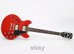 Modèle d'exposition Gibson ES-339 Cerise Semi-Hollow Corps plus petit, micros '57 Classic, 3,3kg.