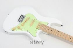 Strinberg Stratocaster STS100 Blanc avec sac de transport inclus