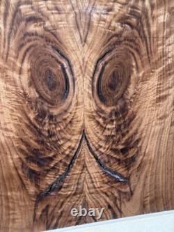 Table de guitare ou bois de dos en noyer noir très figuré, assorti pour luthier