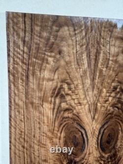 Table de guitare ou bois de dos en noyer noir très figuré, assorti pour luthier